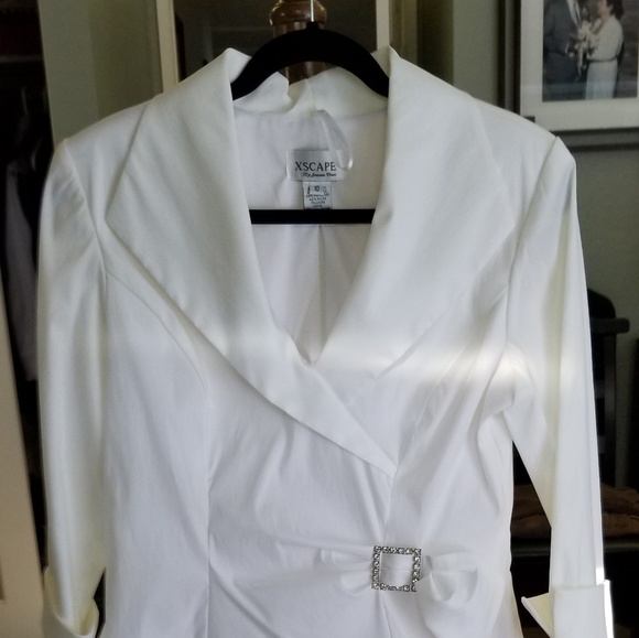 White blouse formal - Picture 1 of 5